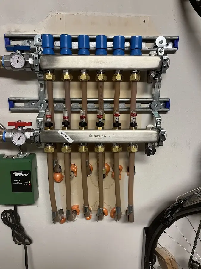 Plumber performing Gas Leak Detection at a residential property in Avra Valley